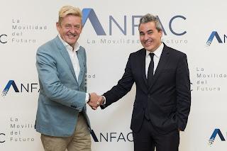 El presidente director general de Renault Group Iberia, Josep María Recasens, presidente de ANFAC