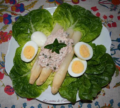 Ensalada de espárragos y huevos