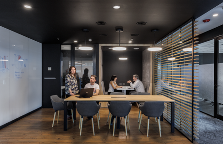 Oficinas Nissan, Buenos Aires / Contract Workplaces