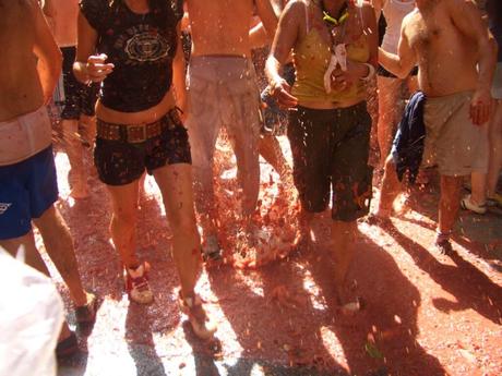 Guía esencial de La Tomatina - Fiesta en España La Tomatina