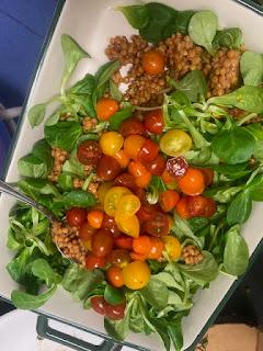 ENSALADA DE LENTEJAS , MANGO, ATUN Y AGUACATE ENSALADA DE LENTEJAS , MANGO, ATUN Y AGUACATE