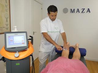 LA MEJORA DE LA SALUD Y BIENESTAR CON LA FISIOTERAPIA LA MEJORA DE LA SALUD Y BIENESTAR CON LA FISIOTERAPIA