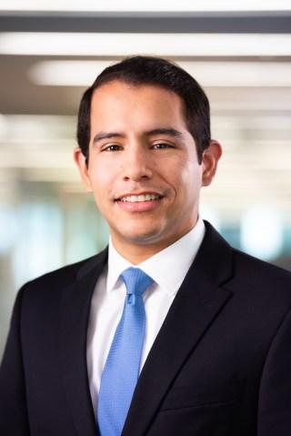 Descargar foto de Luis Noe-Bustamante