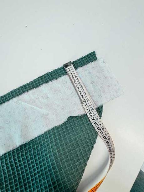 Patrones y explicaciones para confeccionar un poncho de surf poncho surf tutorial borde