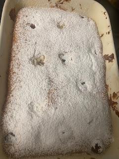 BIZCOCHO CON CEREZAS