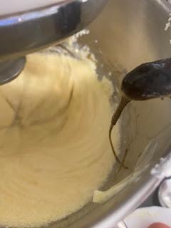 BIZCOCHO CON CEREZAS