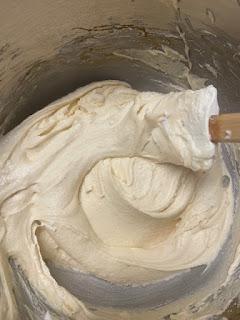 BIZCOCHO CON CEREZAS