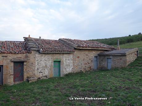Alto San Lorenzo-Busbarraz-La Cuḷḷada Villaús-La Falguera-El Michu
