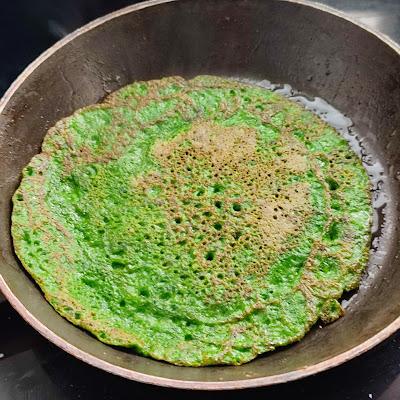 Crepes de espinacas rellenos Crepes de espinacas rellenos