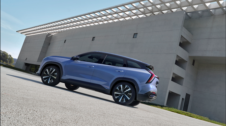 Geely Auto Group entregó 955.730 vehículos en el primer semestre de 2024, un 41% más Geely Auto Group entregó 955.730 vehículos en el primer semestre de 2024, un 41% más