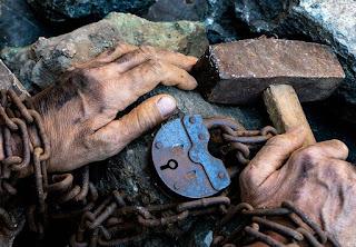 El Verbo y la Carne. ¿Por qué soporta la sociedad argentina una paliza que no se merece?