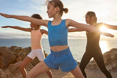 Athleta empodera e invita a mujeres y niñas a encontrar su movimiento.