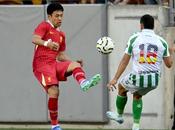 Liverpool Real Betis plan tragamonedas, lesión Jones necesidad jugador número