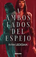 A ambos lados del espejo, de Iván Ledesma