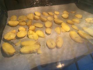 HUEVOS FRITOS CON PATATAS Y PULPO