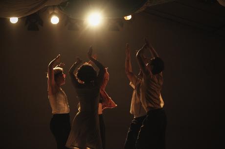 Esto me produce alegr¡a, pero no quiero que nadie se d‚ cuenta (4)-min