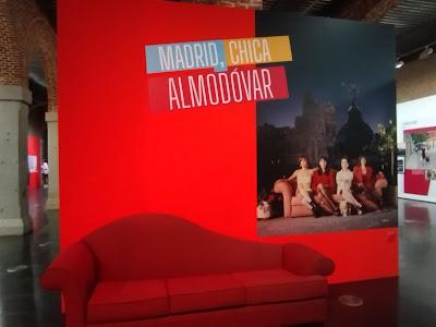 Madrid, chica Almodóvar + La tarde que Bobby no bajó a jugar Madrid, chica Almodóvar + La tarde que Bobby no bajó a jugar