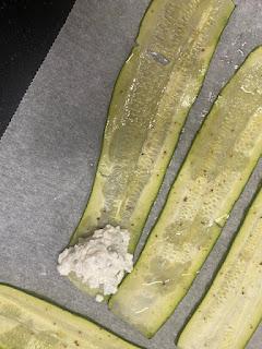 ROLLITOS DE CALABACÍN CON RICOTTA Y TOMATE