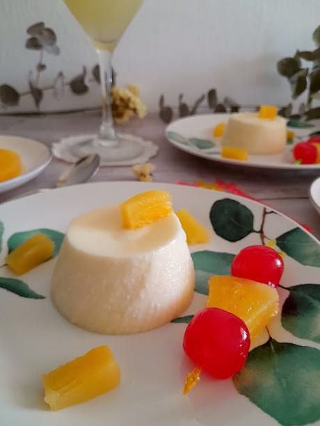 Panna cotta de piña colada