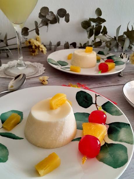 Panna cotta de piña colada