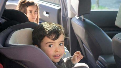 Consejos para evitar los mareos en los viajes en coche