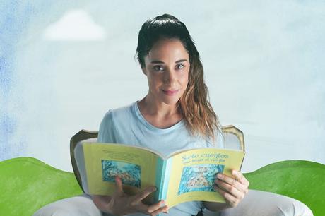 GAM: Elisa Zulueta cuenta cuentos a los niños y niñas en su día cuentacuentoselisa