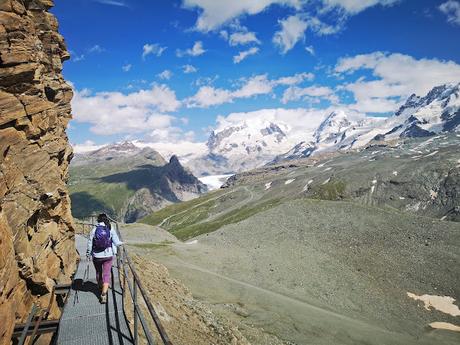 Refugio Hörnlihütte (A los pies del mítico Cervino) Refugio Hörnlihütte (A los pies del mítico Cervino)