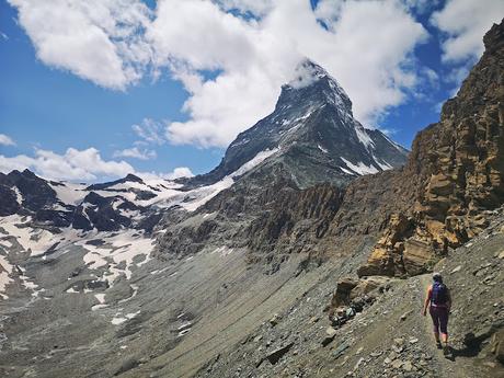 Refugio Hörnlihütte (A los pies del mítico Cervino) Refugio Hörnlihütte (A los pies del mítico Cervino)
