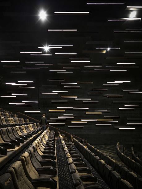 Jinyi Cinemas, Cantón / One Plus Partnership Jinyi Cinemas, Cantón / One Plus Partnership