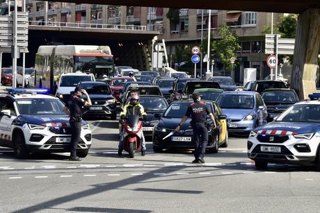 En libertad el tercer mosso detenido por presuntamente ayudar a Puigdemont a escapar