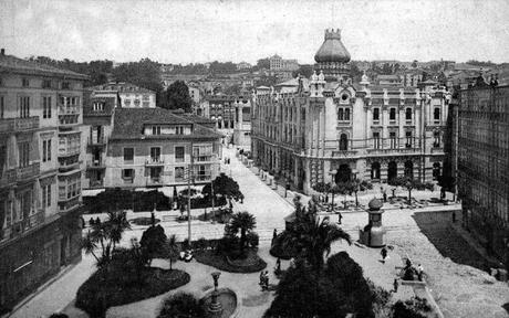 El Ayuntamiento y la Plaza del Peso