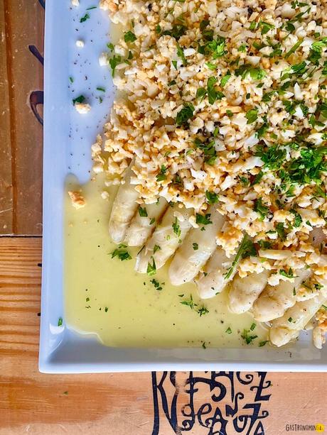 Espárragos a la flamenca, la huerta y su sabrosa sencillez