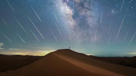 La lluvia de meteoritos de las Perseidas alcanzará su punto máximo el domingo por la noche, lo que podría ofrecer a los observadores de estrellas un gran espectáculo Meteoros Perseidas en Mongolia Interior