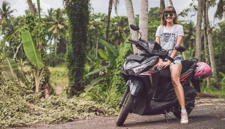 Motos en Tenerife: Ventajas de alquilar o comprar para recorrer la isla a tu ritmo