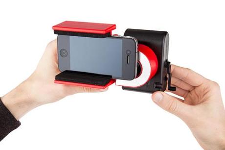 LomoKino Smartphone Holder :: accesorio para iPhone de Lomography