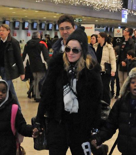 MADONNA MARCANDO TENDENCIA CON LAS NUEVAS GAFAS DE HOGAN