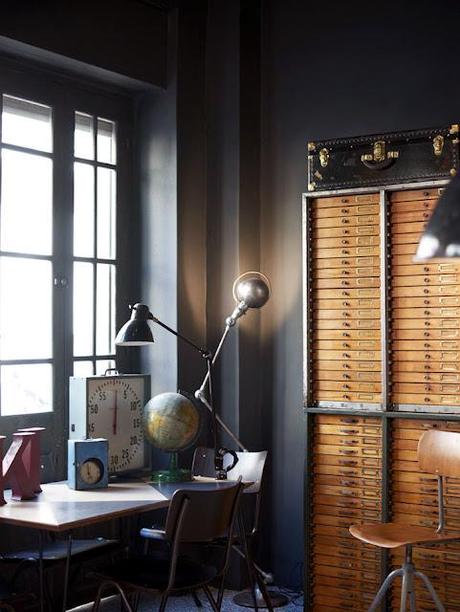 El maravilloso universo industrial de Alketas Pazis