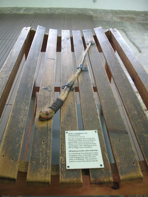 CAMPO DE CONCENTRACION DE DACHAU: LA GEOMETRIA DEL SALVAJISMO