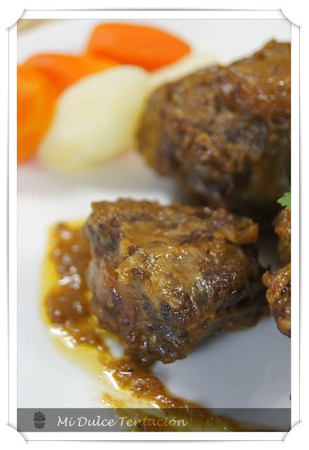 Rabo de Toro con Patatas y Zanahorias Torneadas
