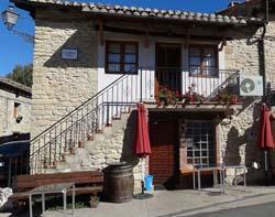 Joana, una cocinera y bloguera elocuente con MIS RECETAS BORDADAS