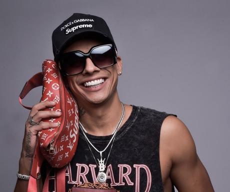 Supremo le rinde homenaje a sus raíces en ‘Colombia (Guajira y Tambores)’