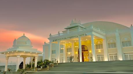 🇮🇳 Celebre el 78.º Día de la Independencia de la India con Sri Madhusudan Sai