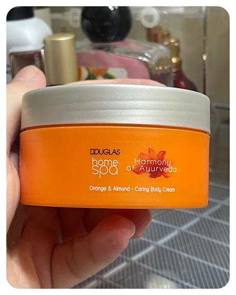🧡Crema Corporal 🧡 .  🧡Harmony of Ayurveda🧡 🧡 Douglas Home Spa 🧡