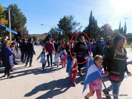 No todo esta perdido, en Piedra del Águila hay docentes con otra mirada