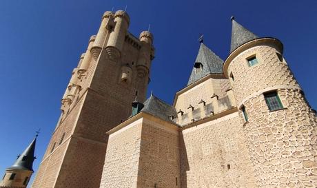Lugares que ver en Segovia y cómo degustar el cochinillo segoviano