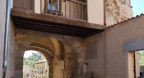 Lugares que ver en Segovia y cómo degustar el cochinillo segoviano