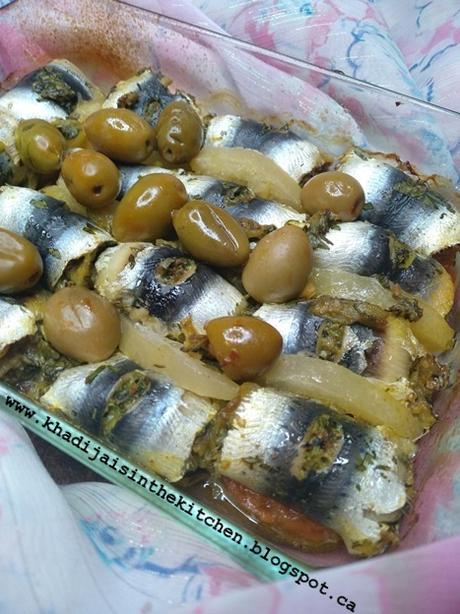 SARDINES FARCIES À LA COURGETTE / SARDINES STUFFED WITH ZUCCHINI / SARDINAS RELLENAS DE CALABACÍN / سردين معمر بالقرعة الخضرة (الكوسة) SARDINES FARCIES À LA COURGETTE / SARDINES STUFFED WITH ZUCCHINI / SARDINAS RELLENAS DE CALABACÍN / سردين معمر بالقرعة الخضرة (الكوسة)