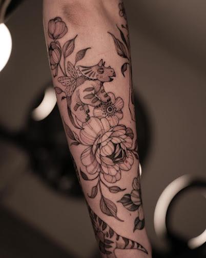 Dinosaurios en la piel por María Fernández