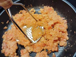 MORROCOCO o GARBANZOS “MAREAOS”, PUCHERO MAREAO o HUMMUS DE JAÉN MORROCOCO o GARBANZOS “MAREAOS”, PUCHERO MAREAO o HUMMUS DE JAÉN