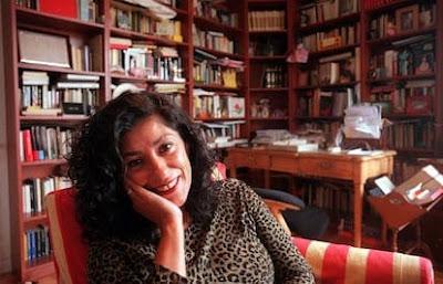 “Los libros viven, laten, palpitan con su propio corazón” “Los libros viven, laten, palpitan con su propio corazón”